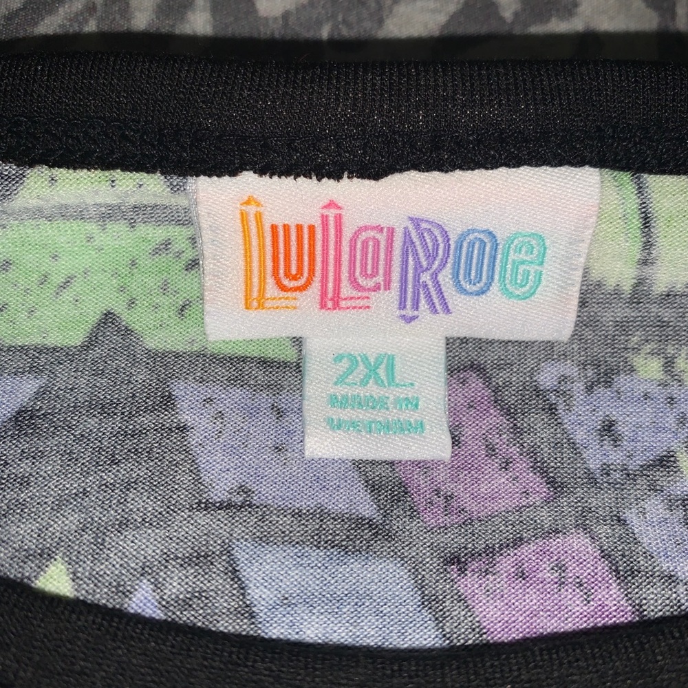 Disney LuLaRoe Randy top - Picture 3 of 3